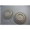 Image 4 : (2) Porcelain Decorative Plates