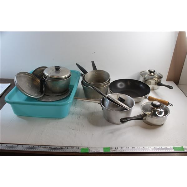 Dish Drying Container, Wok Pan and Pots with Lids