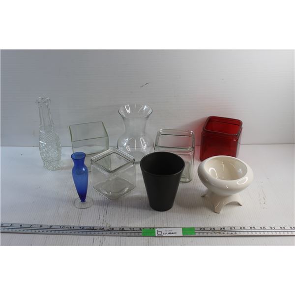 (9) Glass Vases