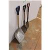 Image 4 : *(3) Metal Shovels