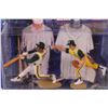 Image 3 : Reggie Jackson & Catfish Hunter Starting Line Up 1998 Baseball Series Card & Figurine Set
