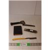 Image 1 : Vintage Straight Razor, Chisels & Memo Book