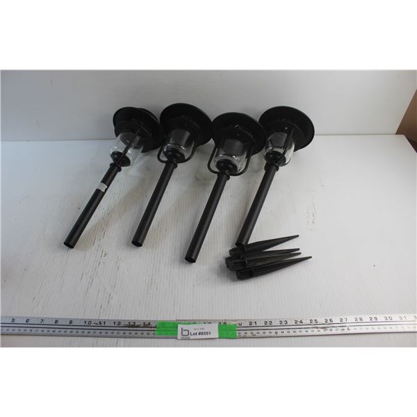 Solar Powered Outdoor Pathway Lights - As Is