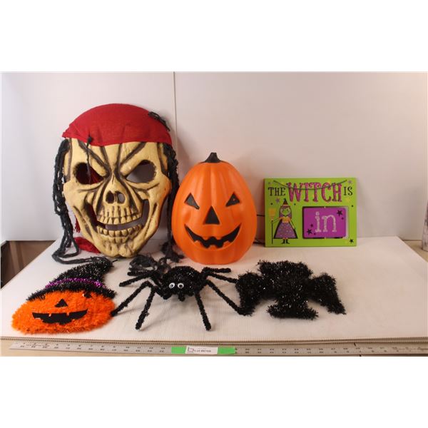 Halloween Lot- Light Up Pumpkin- Working, Skull 20" Tall, Misc.