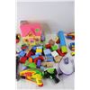 Image 3 : Children's Toys, (7) Water Guns, Wooden Blocks, Plastic Toy House, Misc.