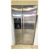 Image 1 : FRIGIDAIRE SIDE-BY-SIDE STAINLESS STEEL 36.5" FRIDGE AND FREEZER