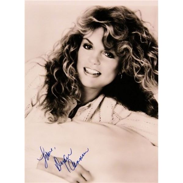 Dyan Cannon signed portrait photo
