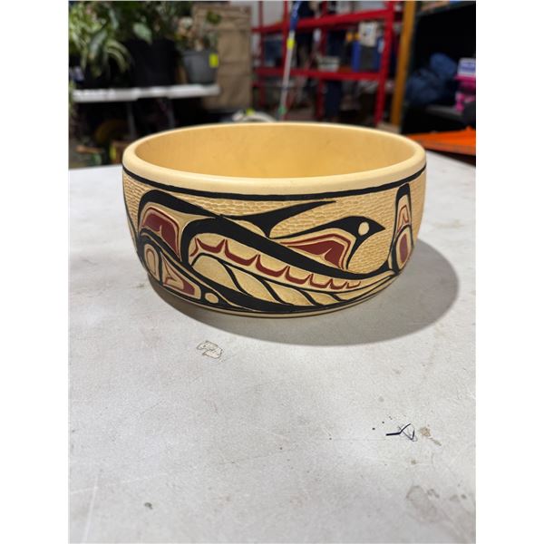 Boma hand painted carved hole