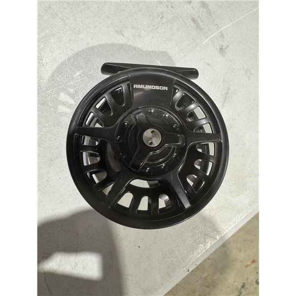 Amundaon fishing reel