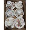Image 1 : Tea cups and sauce
