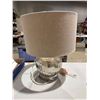 Image 1 : Table lamp