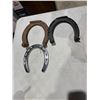 Image 1 : Horseshoes