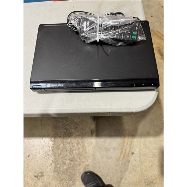 Sony DVD player with remote
