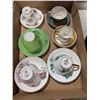 Image 1 : Tea, cups, and saucers