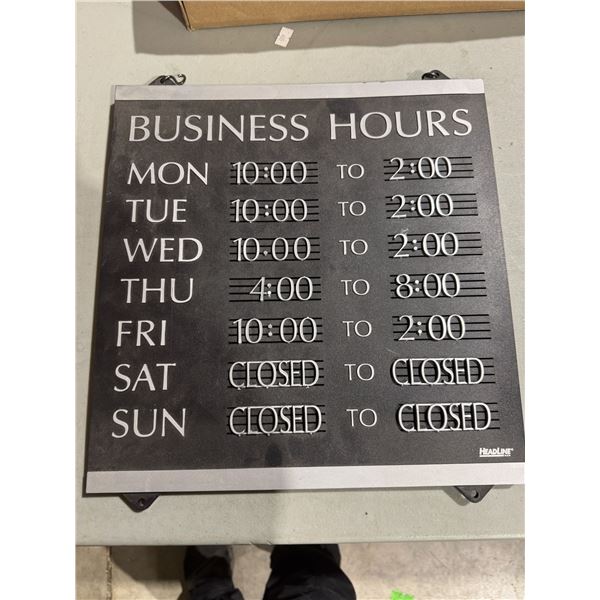 Business hours sign