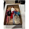 Image 1 : Barbie dolls