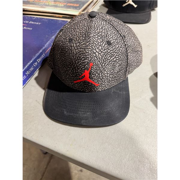 Jordan cap