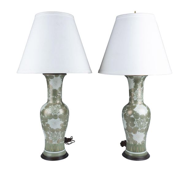 Pair of Japanese Kutani Green Chrysanthemum Vase Lamps