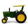 Image 4 : Vintage John Deere Toy Tractor