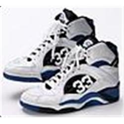 Mid-1990s Patrick Ewing NY Knicks Game-Used & Autographed Sneakers (JSA)