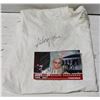 Image 1 : 2 PCS. GEORGE CANYON SIGNED T SHIRT &