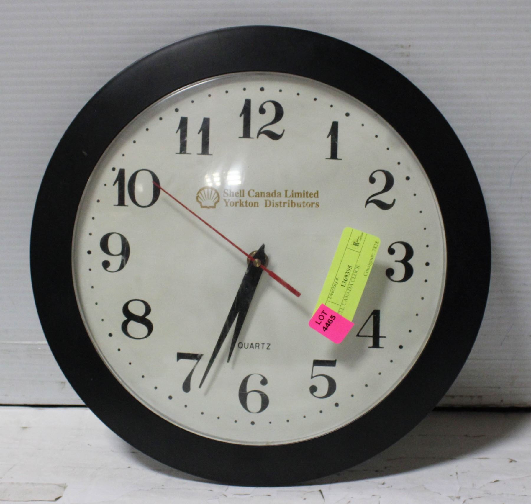 SHELL CANADA CLOCK