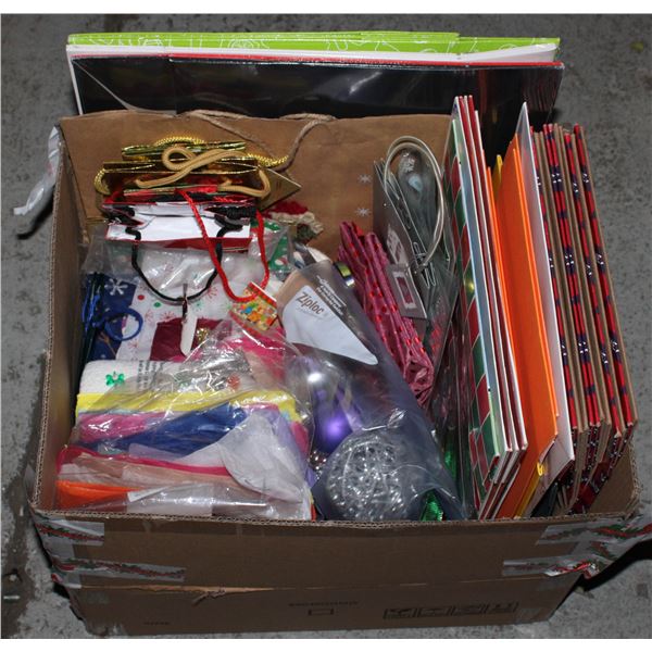 LARGE BOX CHRISTMAS BOXES /WRAP /DECORATIONS &