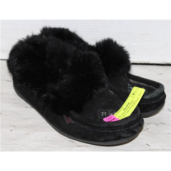 ESTATE SIZE 8 SOFT MOC MOCASSINS PREVIOUSLY