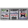 Image 1 : SET OF 3 GAMER PLASTIC POSTERS
