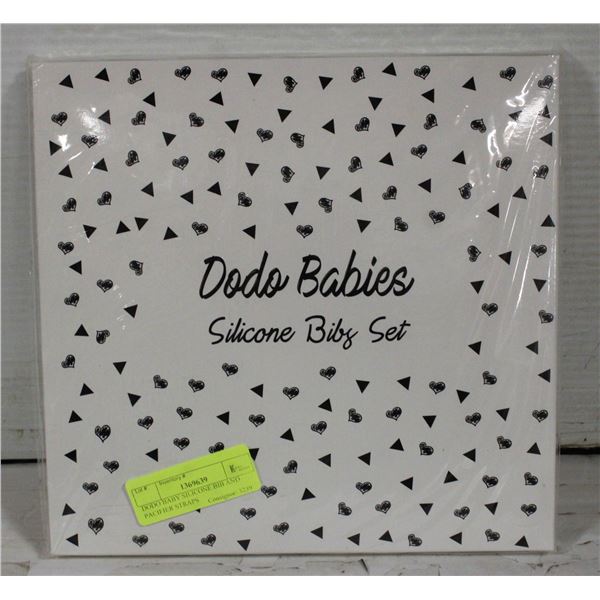 DODO BABY SILICONE BIB AND PACIFIER STRAP SET