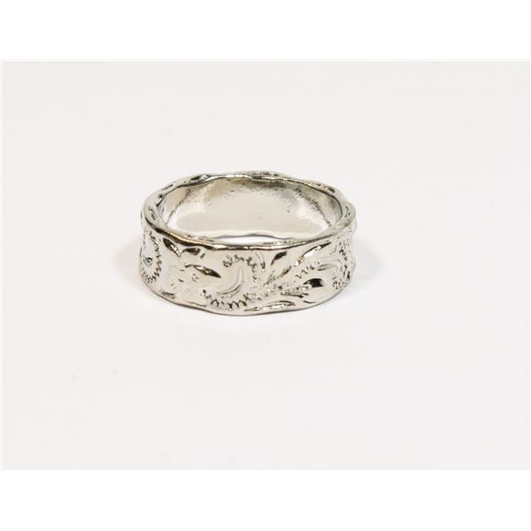 NEW SILVER TONE SIZE 7 PAISLEY DESIGN RING