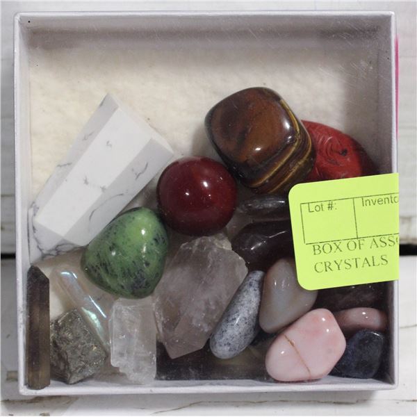 BOX OF ASSORTED GEMSTONES & CRYSTALS
