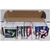 Image 1 : BOX HOCKEY CARDS