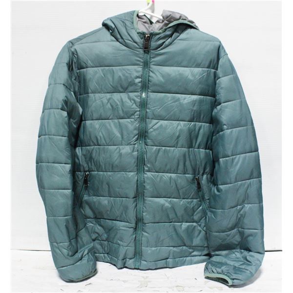 BUFFALO DAVID BITTON GREEN PUFFER LADIES MED -