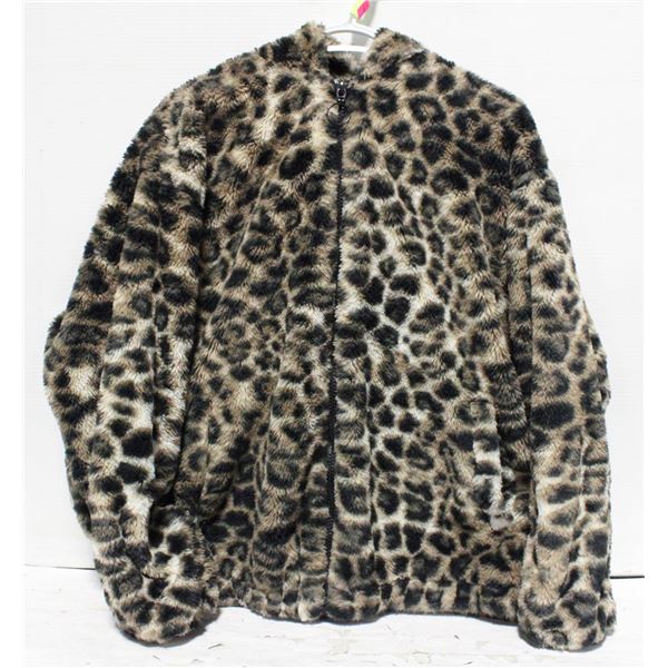LADIES DIVIDED XL LEOPARD PRINT WINTER JACKET
