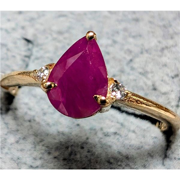 BZ2096-96J 10K 1.4G RUBY 0.5CT DIAMOND 0.05CT RING