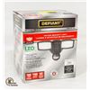 Image 1 : NEW DEFIANT LED MOTION SECURITY LIGHT