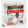 Image 1 : NEW DEFIANT LED MOTION SECURITY LIGHT
