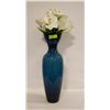 Image 1 : BAILIFF SEIZED: BLUE VASE WITH ARTIFICIAL FLOWERS