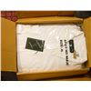 Image 1 : NEW MEN'S SHIRTS CASE OF 9 WHITE SIZE XL