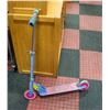 Image 1 : BAILIFF SEIZURE- GIRLS FOLDING SCOOTER