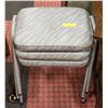 Image 1 : BAILIFF SEIZURE- 3 GREY STACKING UPHOLSTERED