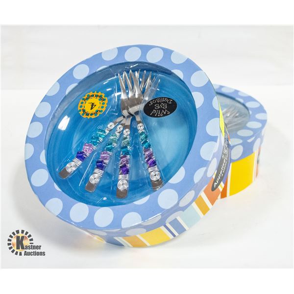 BAILIFF SEIZURE- LOT OF 2 8PC APPETIZER &