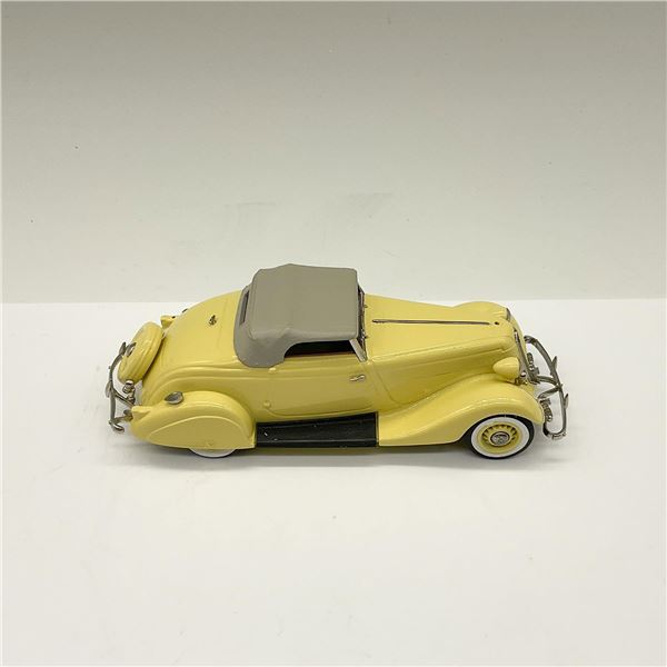 Brooklin Models 1935 Studebaker Commander Roadster Die-Cast Model