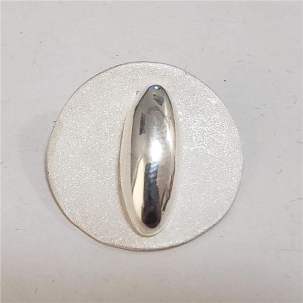 Silver Pendant (~Size 0) (~length 0 inches) (~weight 3.05g), Suggested Retail Value $100