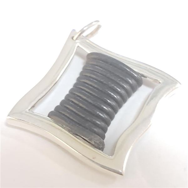 Silver Pendant (~Size 0) (~length 0 inches) (~weight 3.31g), Suggested Retail Value $120