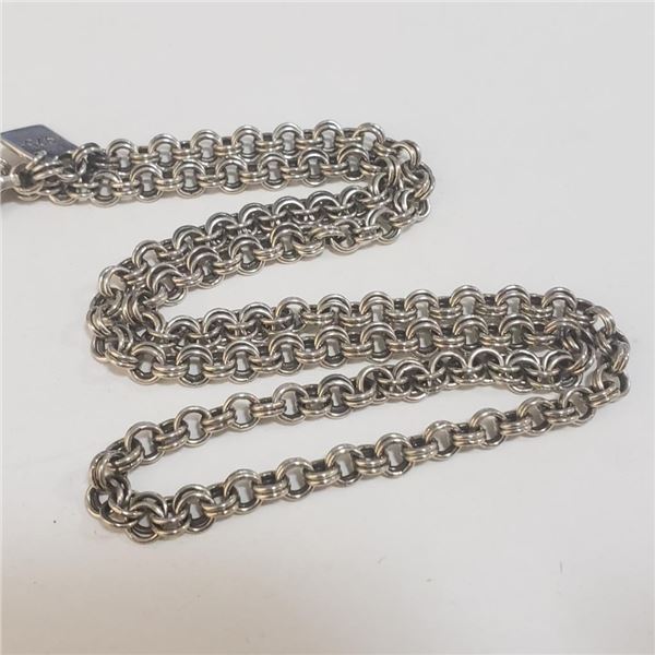 Silver Necklace (~Size 0) (~length 22 inches) (~weight 25.48g), Suggested Retail Value $540