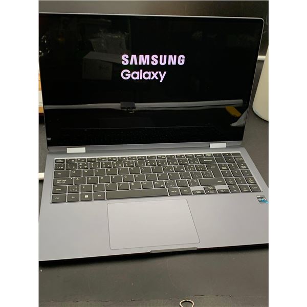 Samsung Galaxy 4 360 Notebook Computer 15.6" Screen. In Box, Powers Up working, Please view to inspe