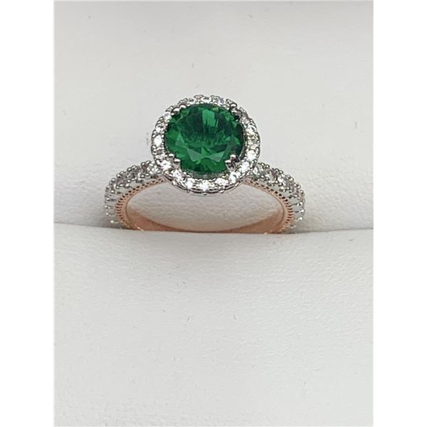 V.Wang Styled 1.0 Carat Round Cut Emerald Style Solitaire Rose Ring NEW SIze 7