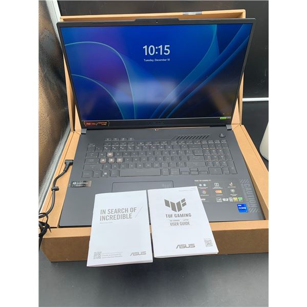 ASUS TUF Gaming F17 Gaming laptop, intel core i7, RGB in Box, Powers up working as shown, please vie